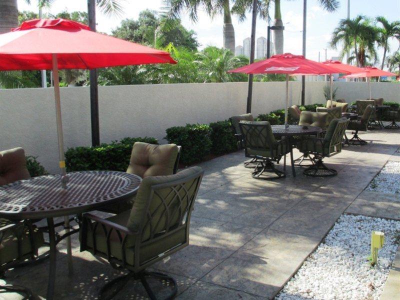 Holiday Inn - Fort Myers - Downtown Area, An Ihg Hotel Exterior photo